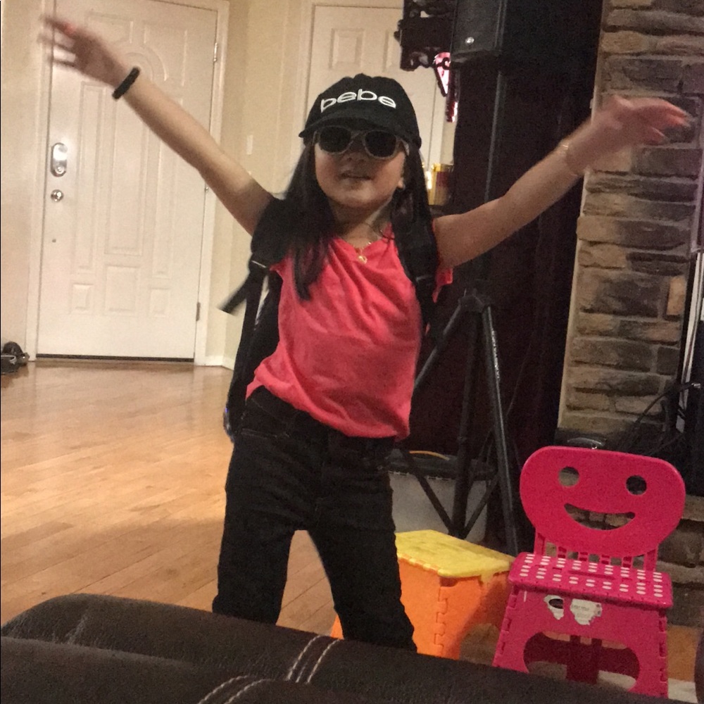 Meet your Posher, Ngoc